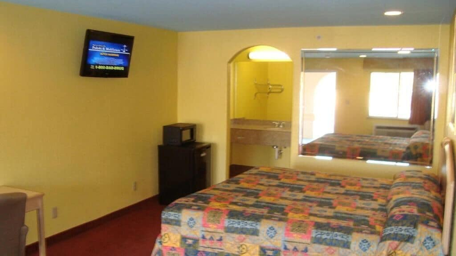 Bedroom 5, Winnquest Inn Near Ft. Sam Houston, Bexar