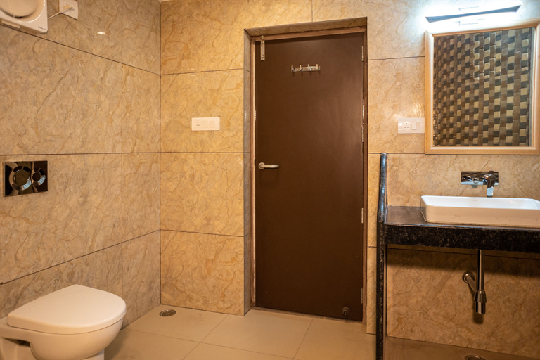 Bathroom 4, Riddhi Siddhi Resort, Bikaner