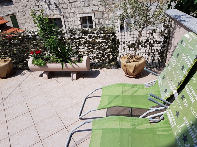 Others 5, Rooms & apartment Lasta, Split