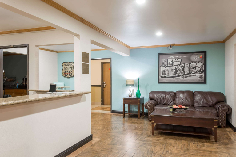 Others 5, Super 8 by Wyndham Tucumcari, Quay