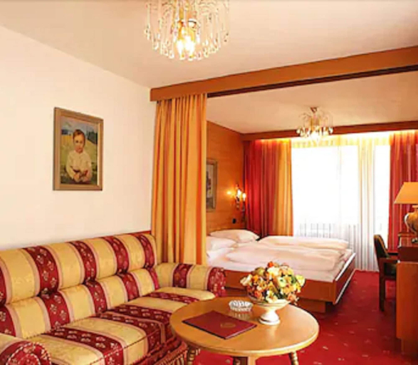 Bedroom 3, Bergers Sporthotel, Zell am See