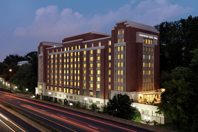 Exterior & Views 2, Homewood Suites by Hilton Arlington Rosslyn Key Bridge, Arlington