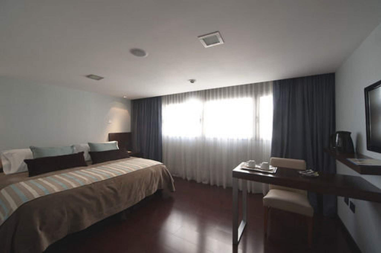 Bedroom 3, Ariston Hotel, Rosario