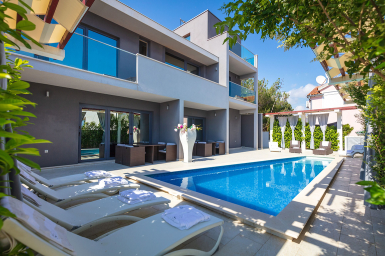 Sport & Beauty 1, Villa Martinis, Rogoznica