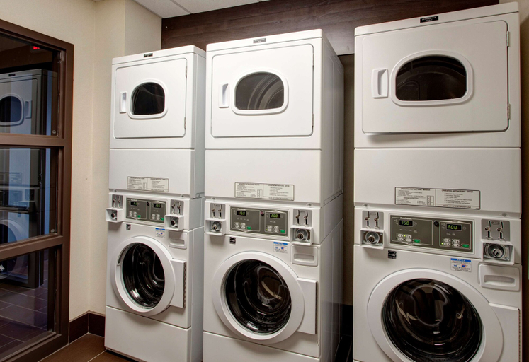 Bathroom 5, Hampton Inn & Suites by Hilton Halifax - Dartmouth, Halifax