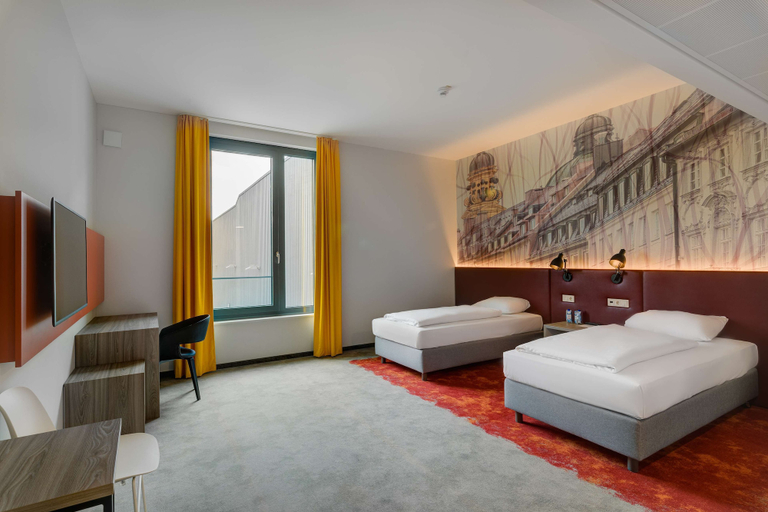 Bedroom 4, Campanile Muenchen Sendling, München