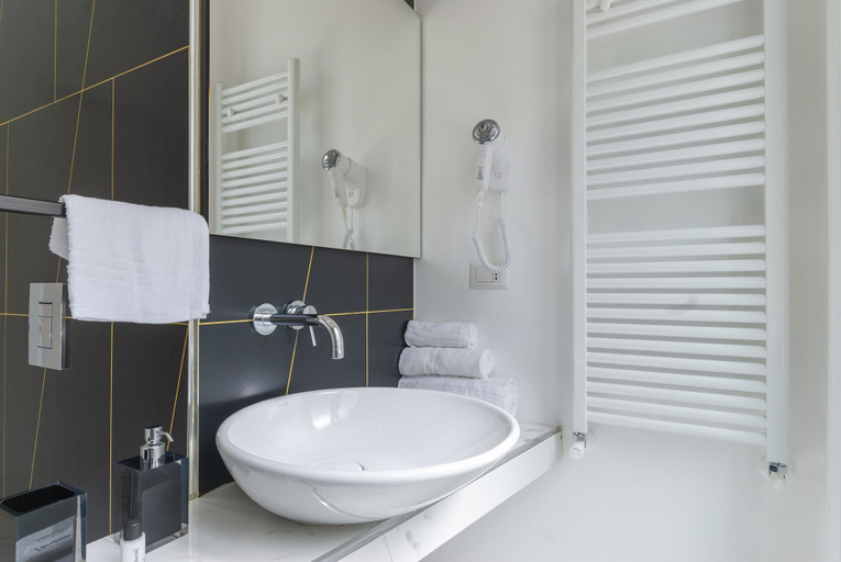 Bathroom 5, Bea Suites Luxury Rooms, Rome