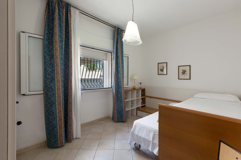 Others 5, Villa Michelle, Lecce