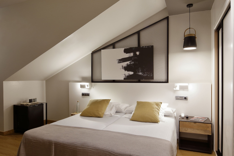 Bedroom 3, Hotel Marqués, Blue Hoteles, Asturias