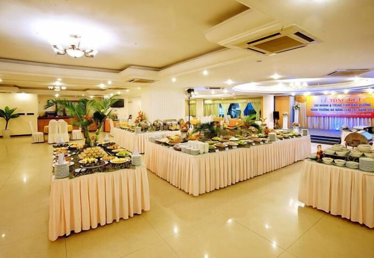 Food & Drinks 4, Bamboo Green Central Hotel, Da Nang