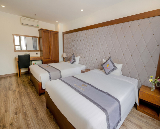 Bedroom 3, Royal Charm Hotel, Da Nang