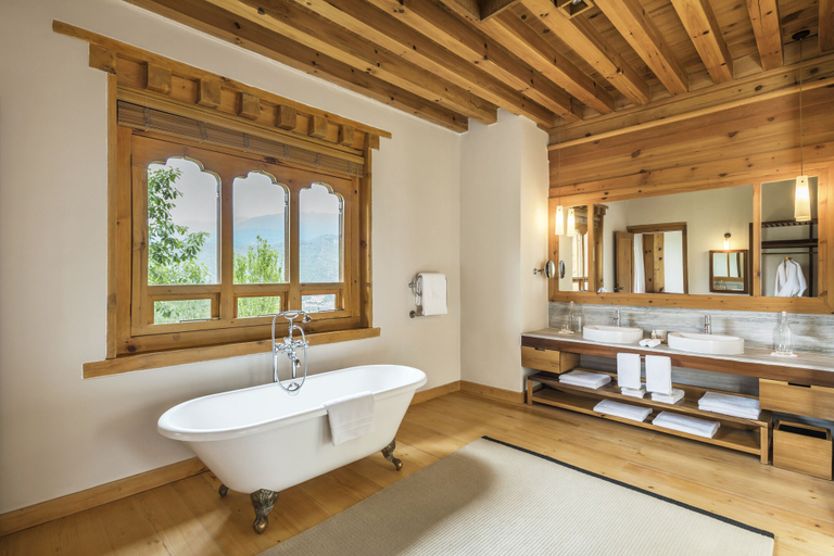 Bathroom 5, COMO Uma Paro, Wangchang