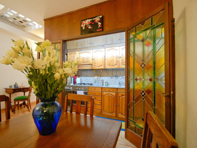 Others 4, Cappellari Apartment, Roma