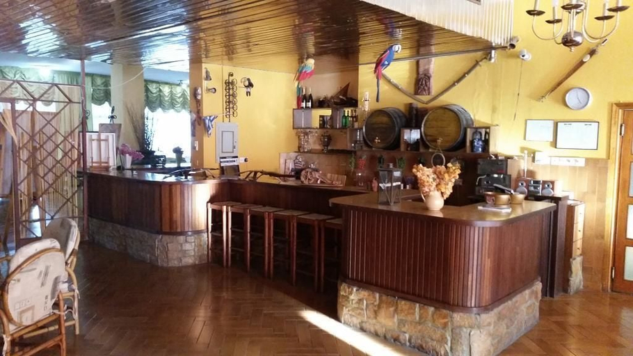 Others 5, Sylva Hotel