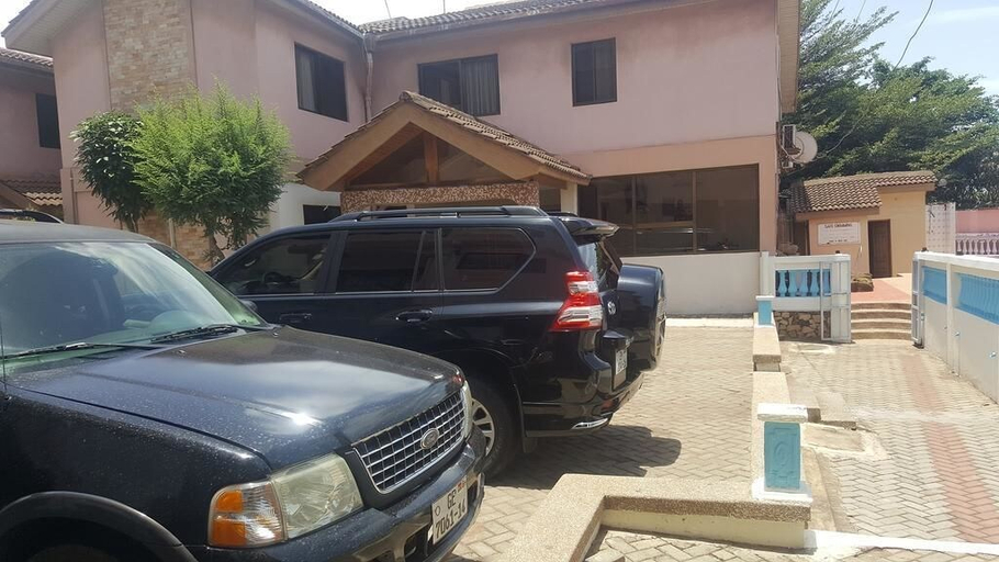 Exterior & Views 2, First Choice Hotel, Accra