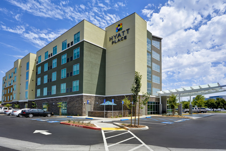 Exterior & Views 2, Hyatt Place Fresno, Fresno