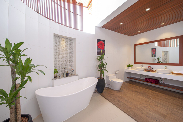 Bathroom 5, Eranda Pool Spa Villa, Chaweng, Ko Samui