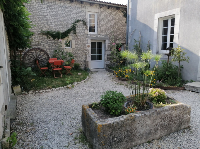 Exterior & Views 2, Tête à l'air, Charente-Maritime