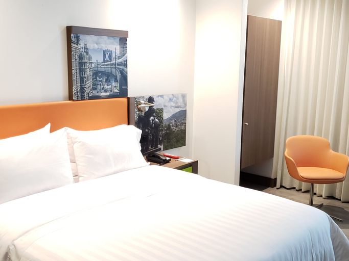 Bedroom 3, Hampton by Hilton Yopal, Yopal