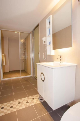 Bathroom 3, Golden Pacific Hotel- Taichung, Taichung