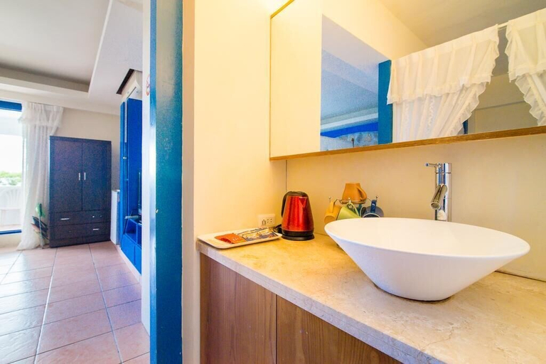 Bathroom 3, Shengtuolini B&B, Hualien