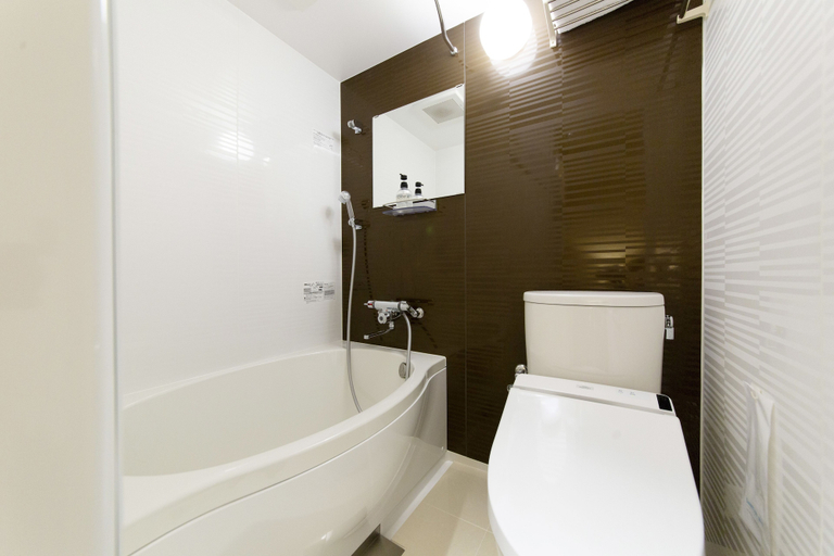 Bathroom 5, Hotel Hillarys Shinsaibashi, Osaka