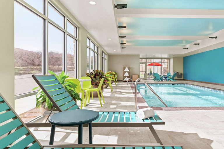 Sport & Beauty 5, Home2 Suites by Hilton Colorado Springs South, El Paso
