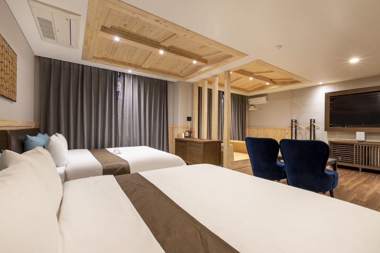 Bedroom 4, Sorgente Business Hotel, Sasang