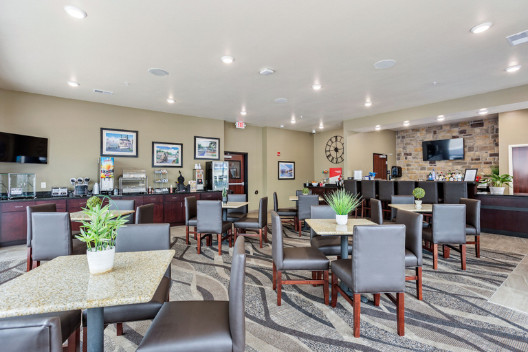 Food & Drinks 5, Cobblestone Hotel & Suites-Little Chute, Outagamie