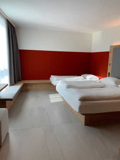 Bedroom 2, FAIR RESORT All Inclusive Wellness & SPA Hotel Jena, Saale-Holzland-Kreis