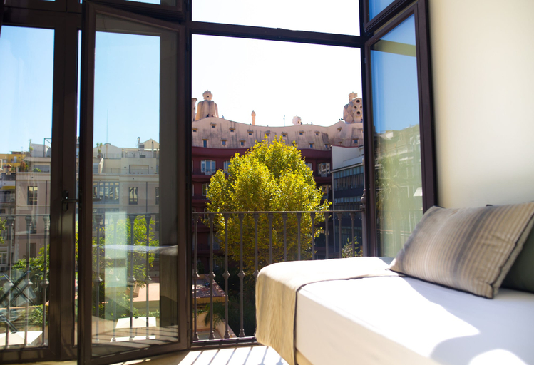Others 5, Hotel Limonaia, Barcelona