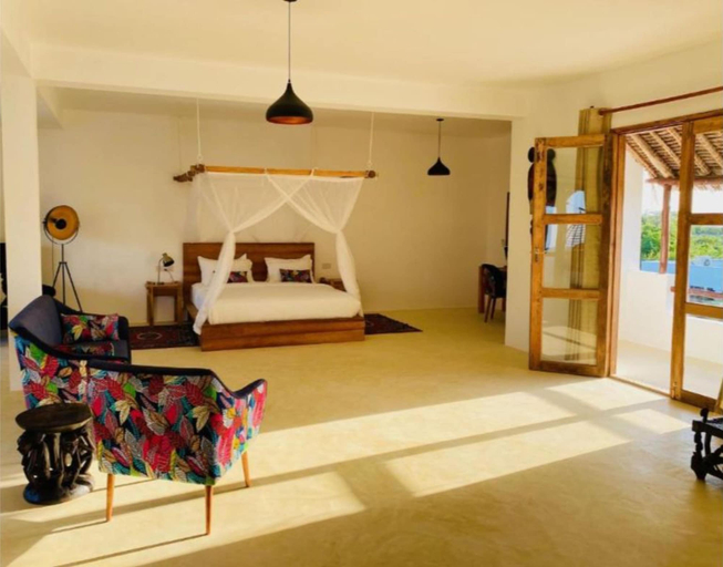 Bedroom 3, Hotel Sonrisa, Msambweni