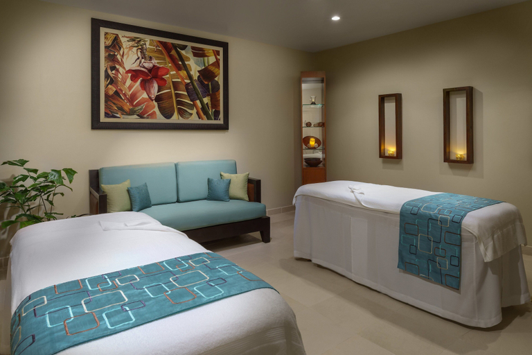 Bedroom 4, Spice Island Beach Resort