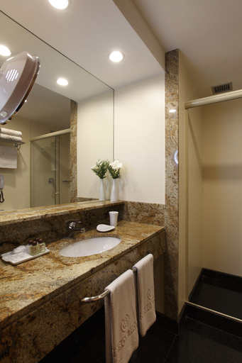Bathroom 4, Windsor Copa Hotel, Rio de Janeiro