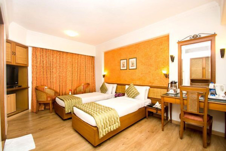 Bedroom 2, Hotel Supreme Heritage, Thane