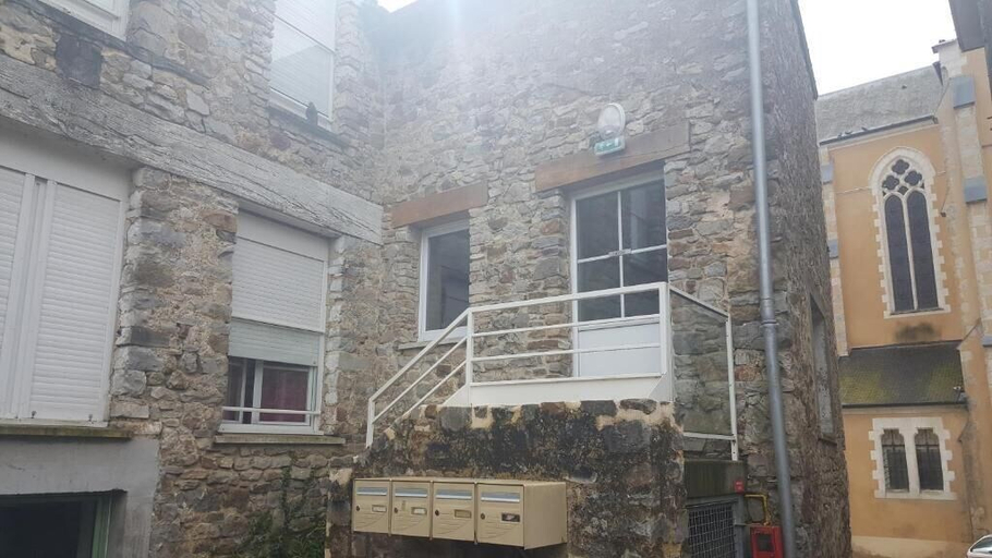 Exterior & Views, Au Pigeon Blanc, Mayenne