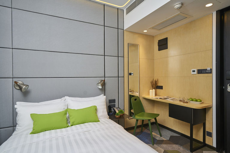 Bedroom 4, Hotel Ease Access Tsuen Wan, New Territories