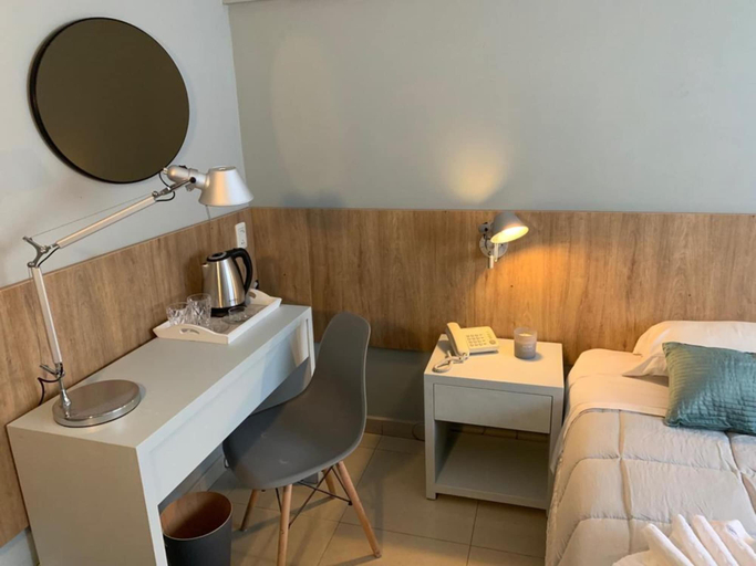 Bathroom, Urbano Hotel, Montevideo