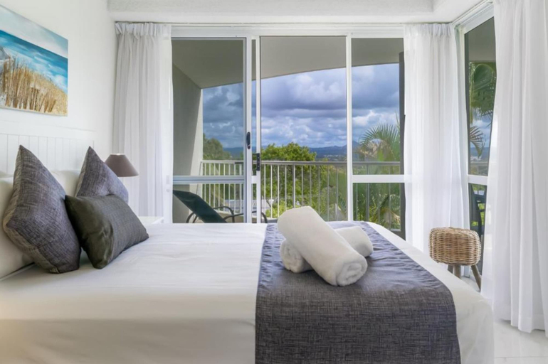 Bedroom 4, Noosa Hill Resort, Noosa - Noosa-Noosaville