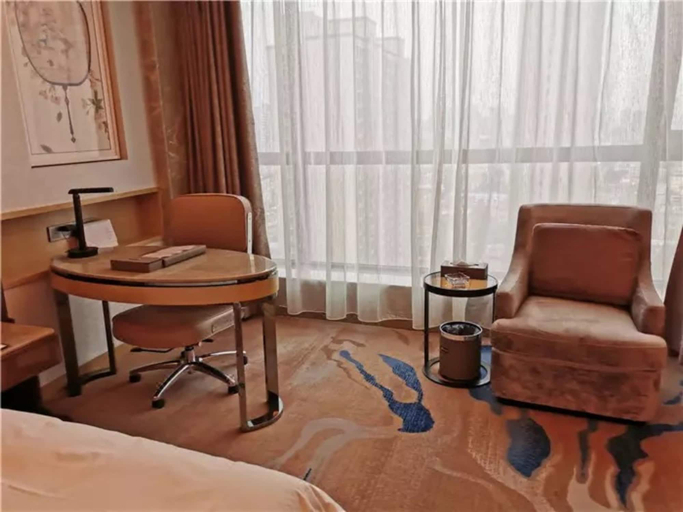 Bedroom 2, Li Cai Tian Qi Hotel Xianyang, Xianyang