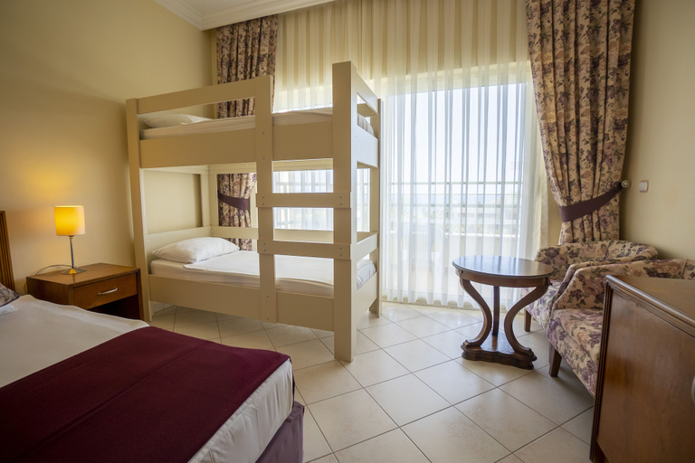Bedroom 3, Presa Di Finica Hotel, Finike