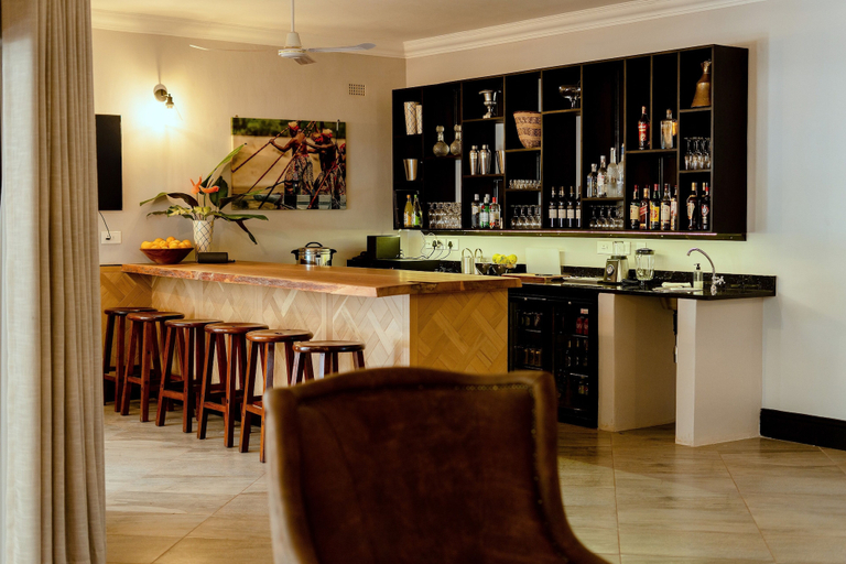 Food & Drinks 5, Nkosi Guest Lodge, Hwange