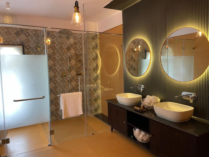 Bathroom, The Postcard Gir Wildlife Sanctuary, Gir Somnath