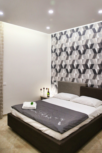 Bedroom 2, Olympus Pompei Ruins, Napoli