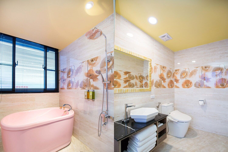 Bathroom 3, Diu Diu Dang Family Homestay, Yilan