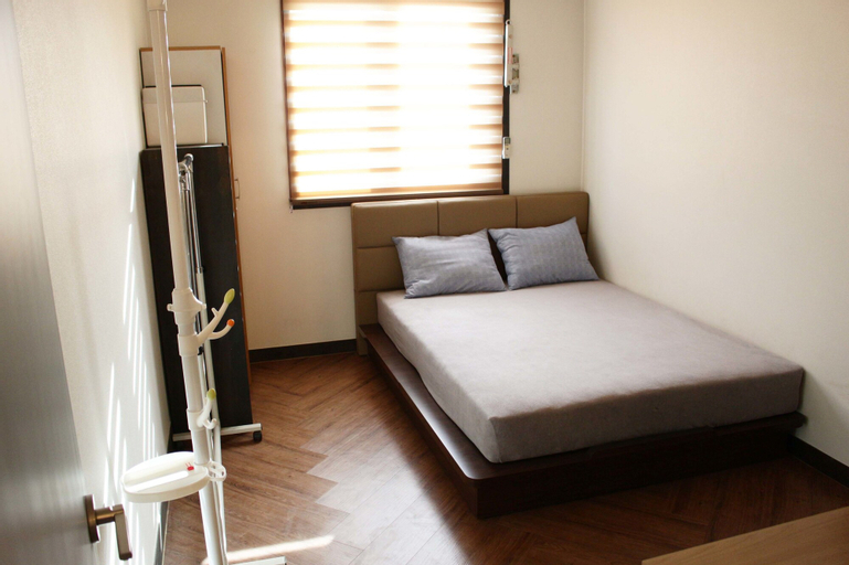 Bedroom 2, Urban Art Stay - Hostel, Jung