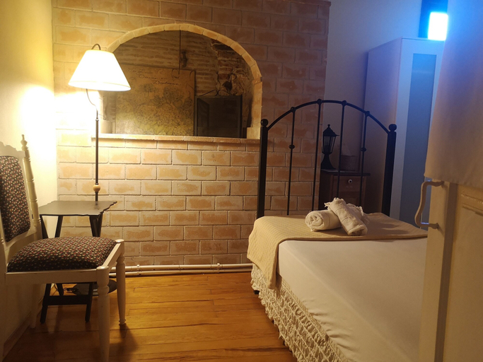 Bedroom 4, Ayvalik Sarigelin Pansiyon, Ayvalık