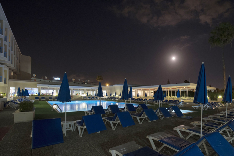 Exterior & Views 2, Kissos hotel
