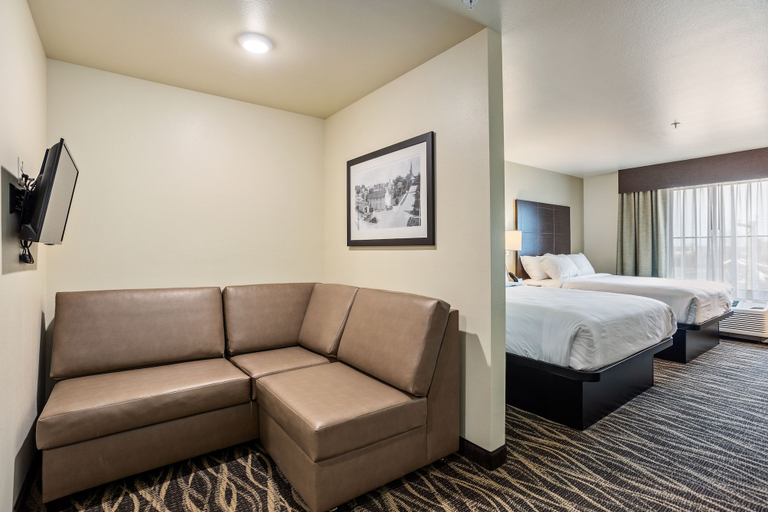 Bedroom 3, Cobblestone Hotel & Suites-Little Chute, Outagamie