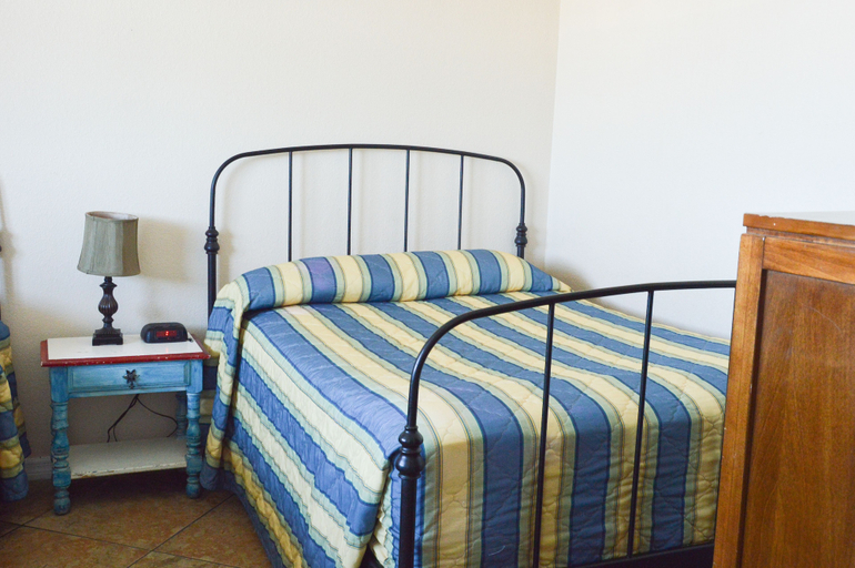 Bedroom 4, Hawaiian Inn Beach Resort, Volusia